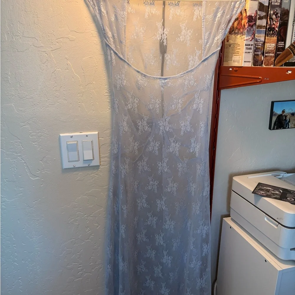 Find Me Now Flora Dress - Picture 3 of 5